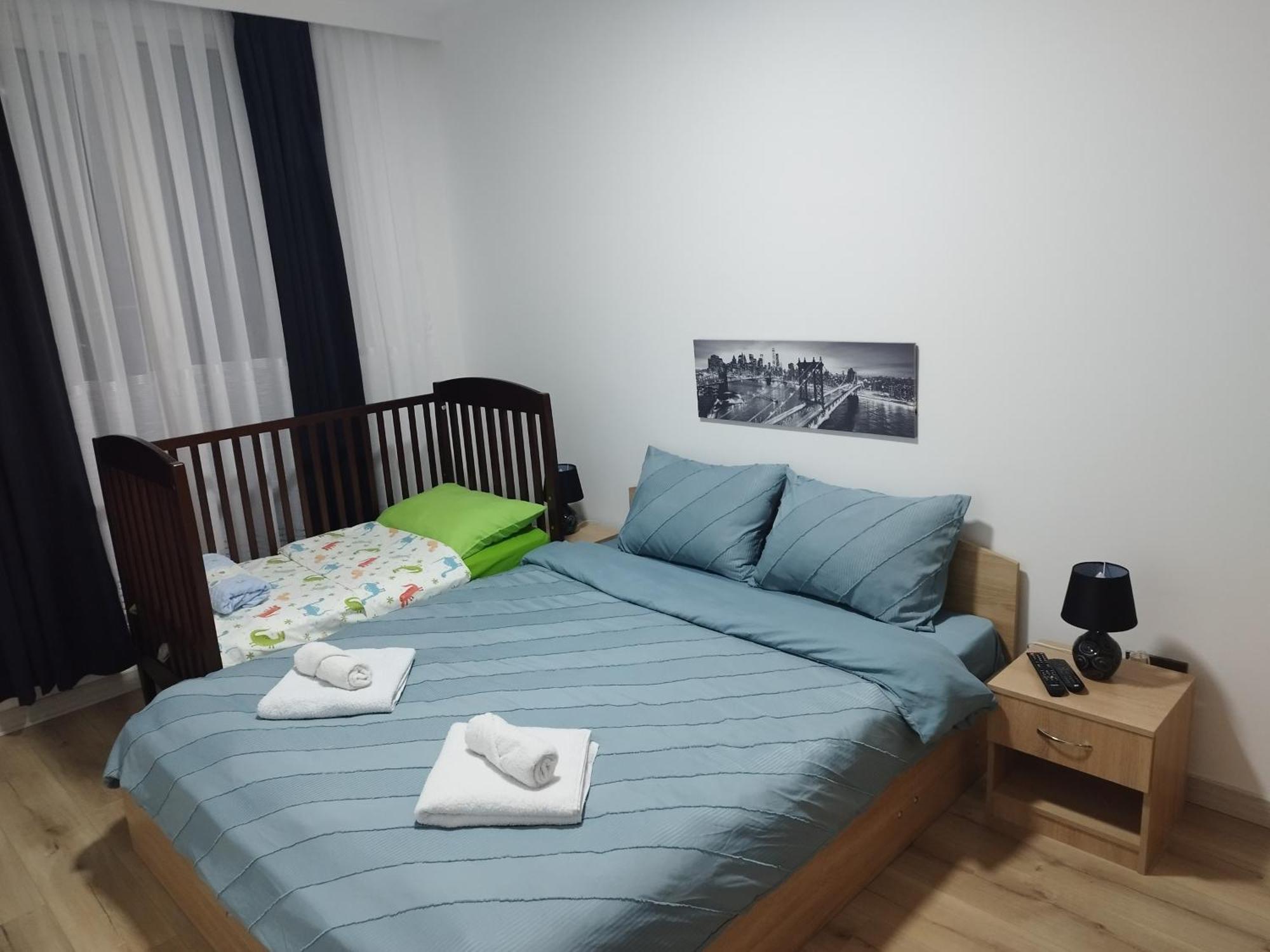 Skopje Sky City 19Th Floor Twin & 12Th Floor & 25Th & 33 Floor Apartments & With Pool & Spa & Gym & Parking Included In Price Eksteriør billede
