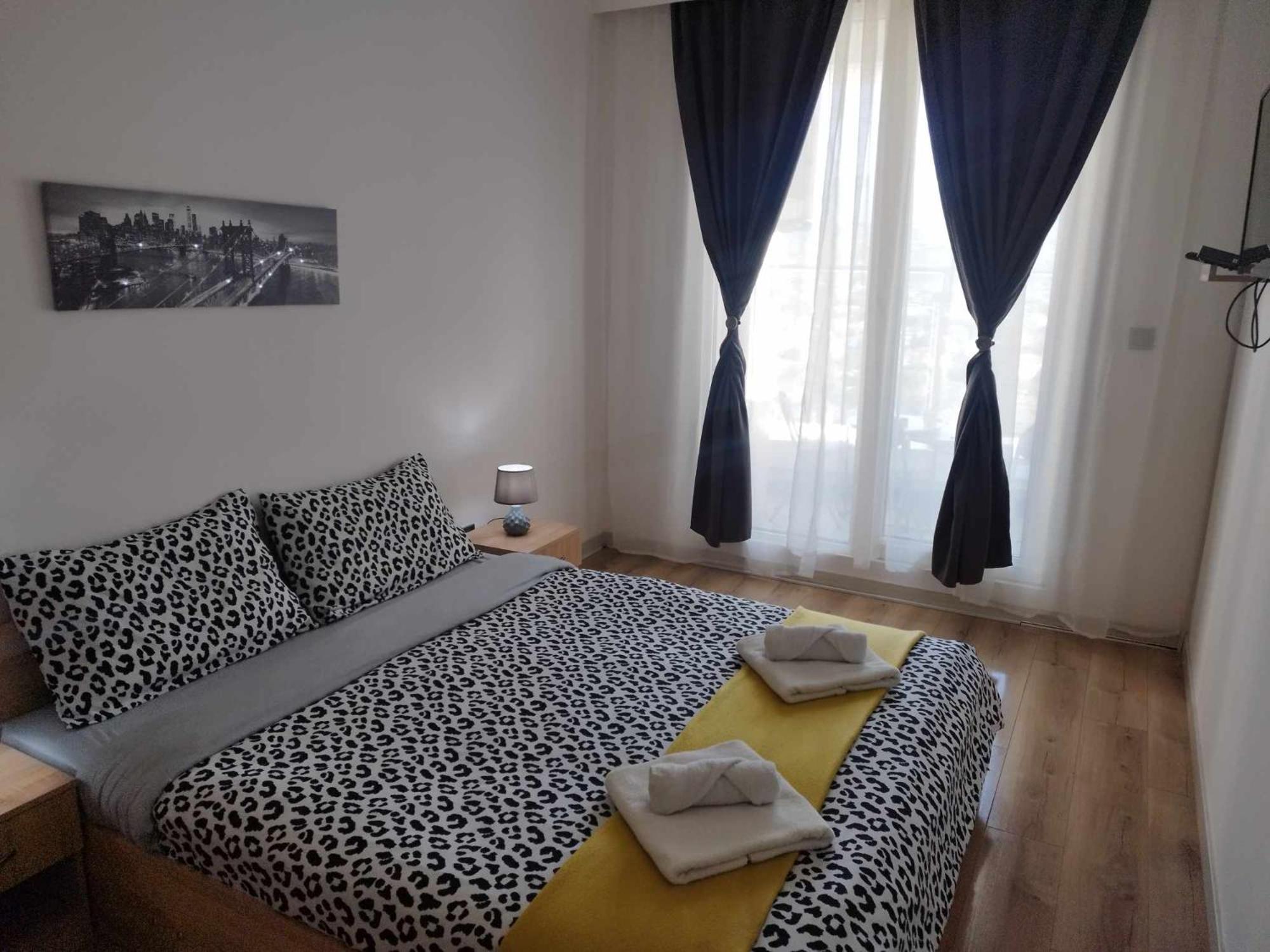 Skopje Sky City 19Th Floor Twin & 12Th Floor & 25Th & 33 Floor Apartments & With Pool & Spa & Gym & Parking Included In Price Eksteriør billede